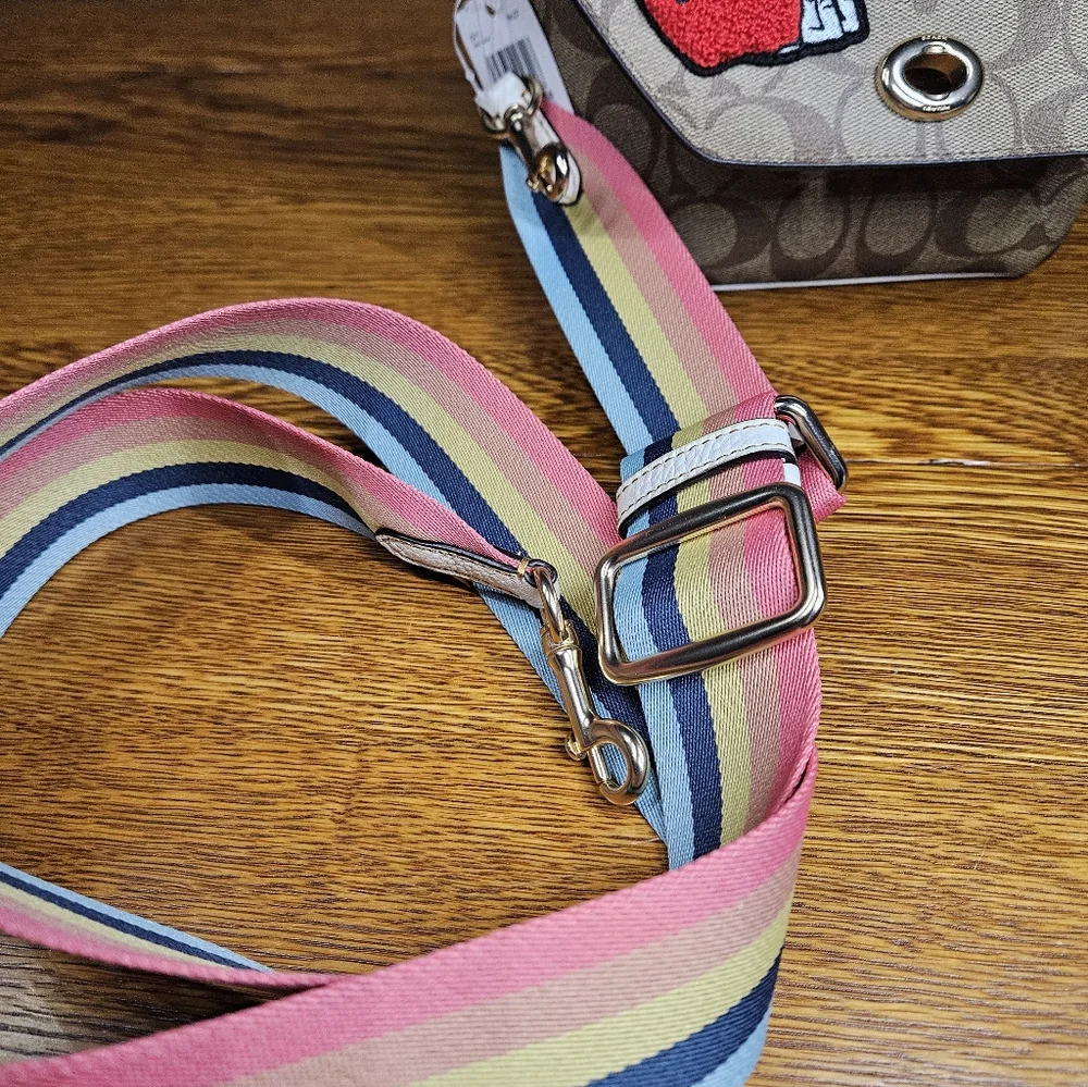 Coach x Peanuts Karlee Crossbody in Signature Canvas with Snoopy - Picture 14 of 16